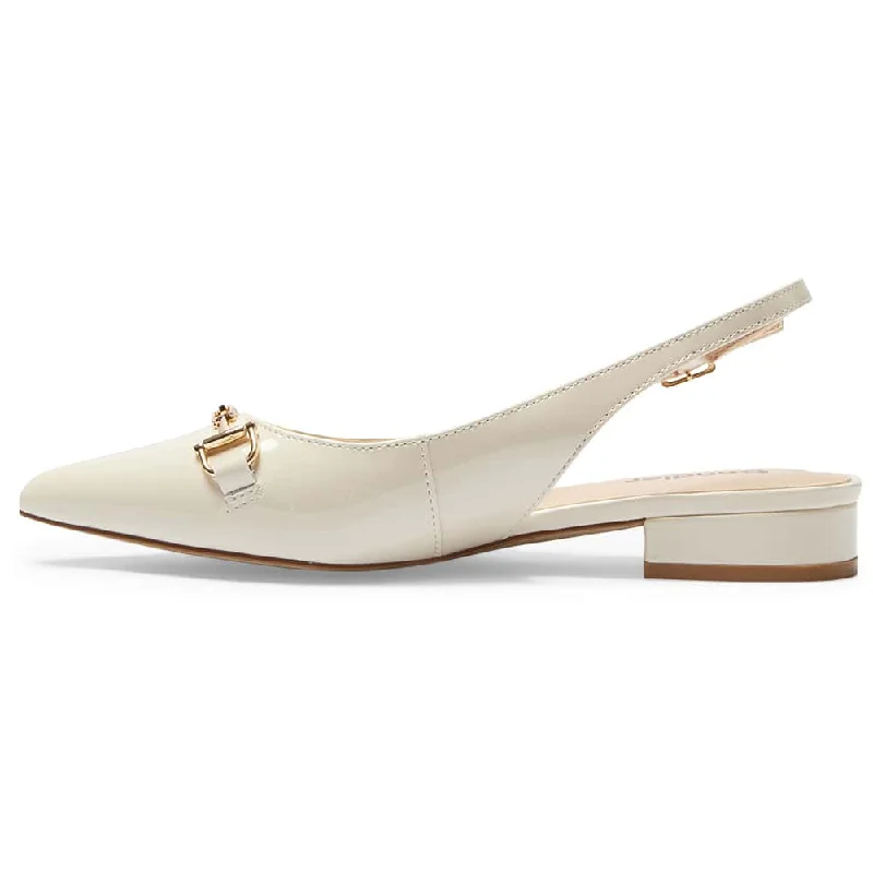 Becky Flat in Bone Patent