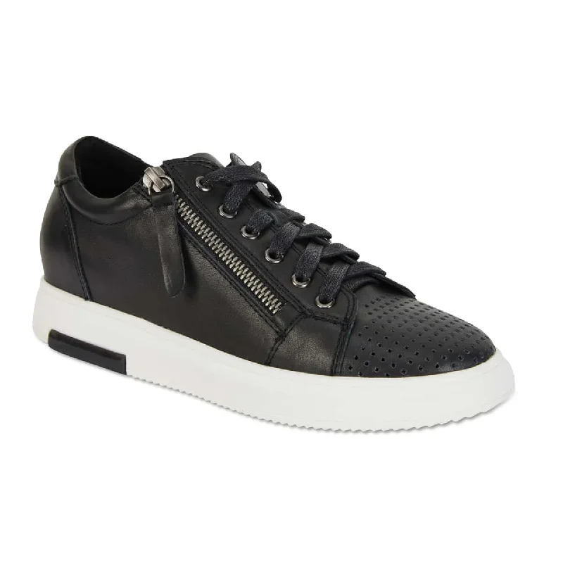 Carson Sneaker in Black Leather