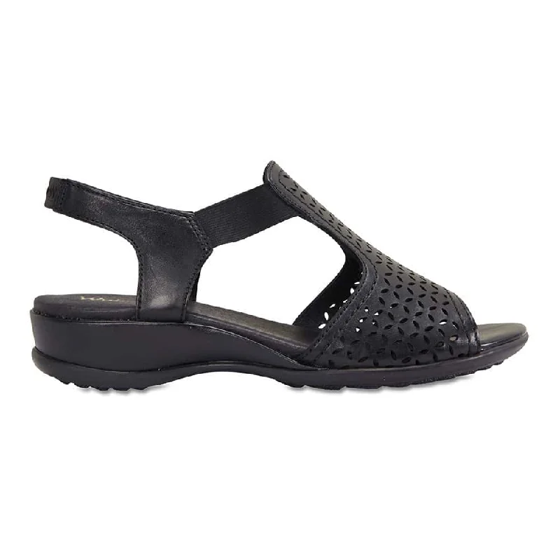 Champion Sandal in Black Leather