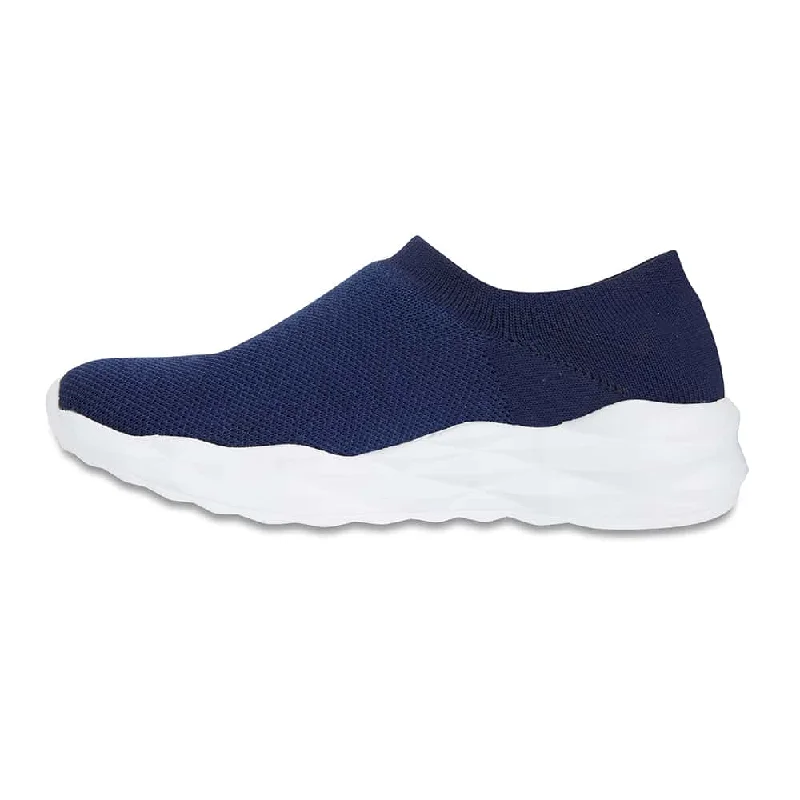 Create Sneaker in Navy