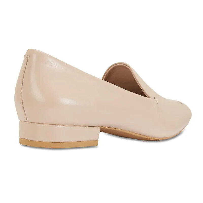 Fifi Loafer in Nude Leather