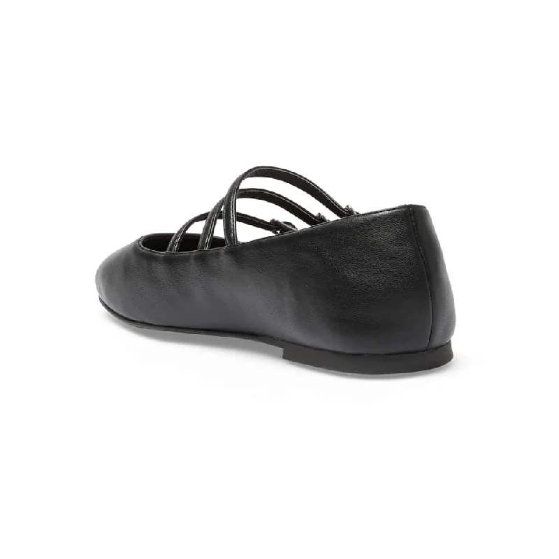 Leah Flat in Black Smooth