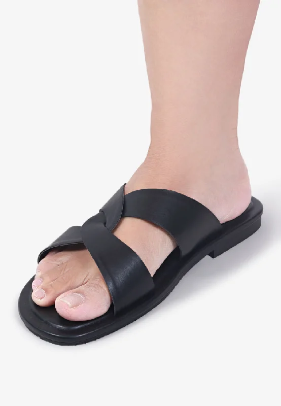 Camden Twist Strap Sandals - Black