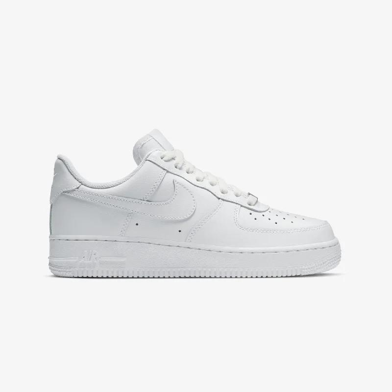 Nike | WMN'S AIR FORCE 1 '07 { WHITE