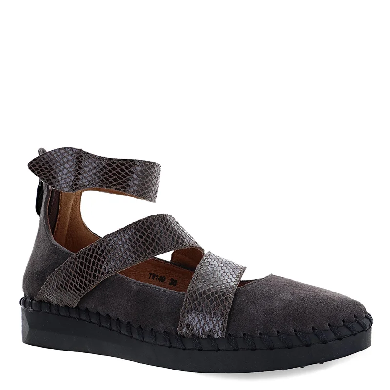 Women's Bernie Mev, TW149 Flat