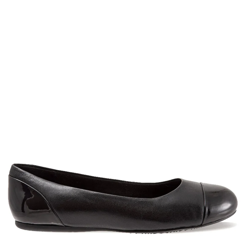 Women's Soft Walk, Sonoma Cap Toe Flat