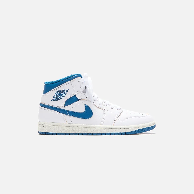 Jordan Air Jordan 1 Mid SE - White / Industrial Blue / Sail